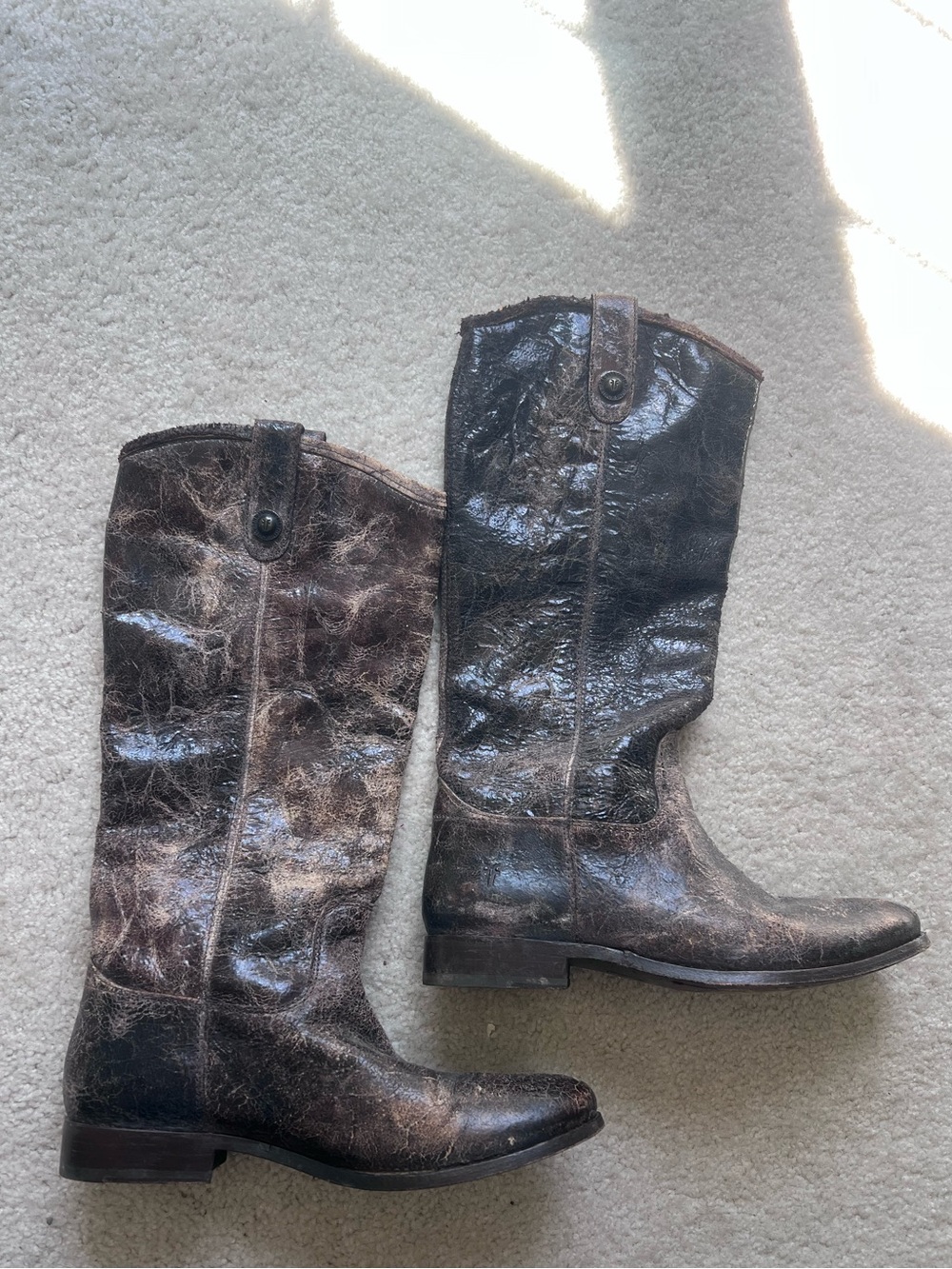 Frye Brown Distressed Leather Boot Interior Label